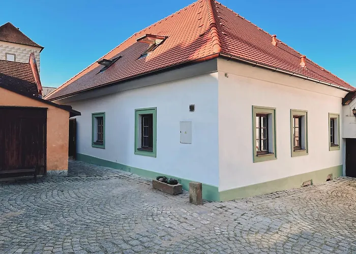 Na Hradbach * Jindřichŭv Hradec